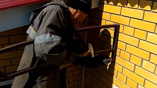 навес из поликарбоната своими руками