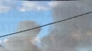 Авиаудар под Одессой: в Ильичёвске полыхает крупный пожар