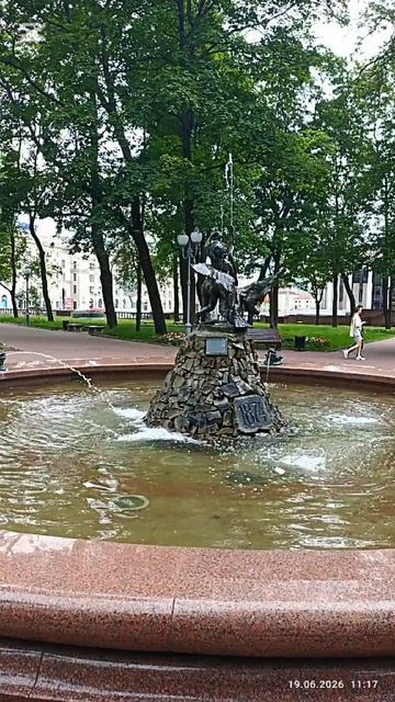Минск ул.К.Маркса и Парк Горького (видео Татьяны Павара)
