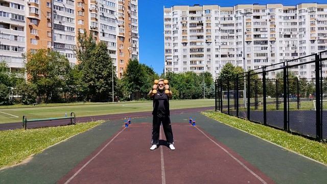 Фитнес упражнения с деревянными гантелями весом 1.0 кг (2)