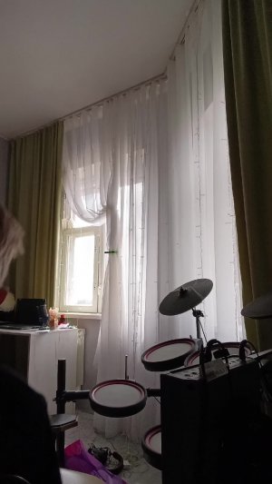играю с другом и играю на барабанах
