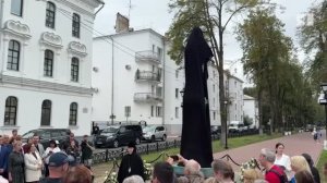 В Ярославле открыли памятник автору маршрута «Золотое кольцо России» Юрию Бычкову