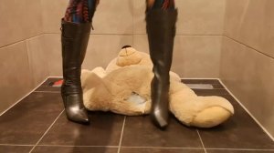 High heel fantasy_ Teddy love, murder she wrote