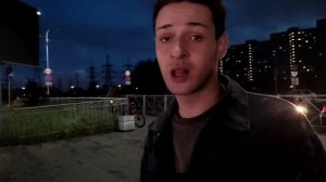 ТАНЦОР САША И ПАША ТАНЦУЮТ В ДЕВЯТКИНО