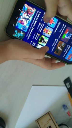 Играю в роблокс
