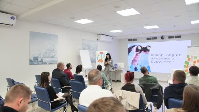 Курс повышения квалификации "Стратегическое управление" - Елена Борщева бизнес-тренер смотреть онлайн