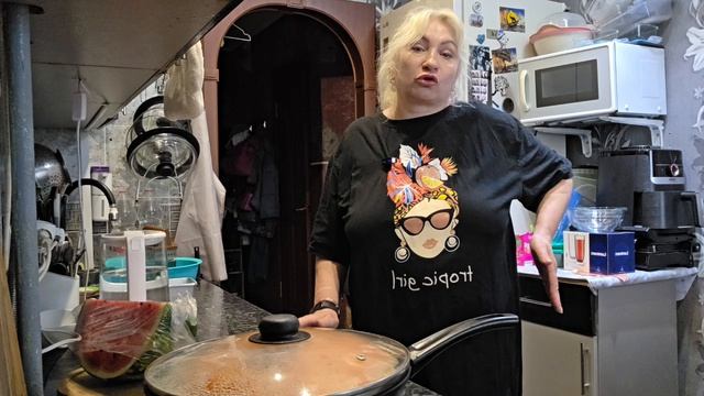 КАК ЗАВЕДЁННАЯ НА КУХНЕ! ПРОДОЛЖЕНИЕ! смотреть онлайн