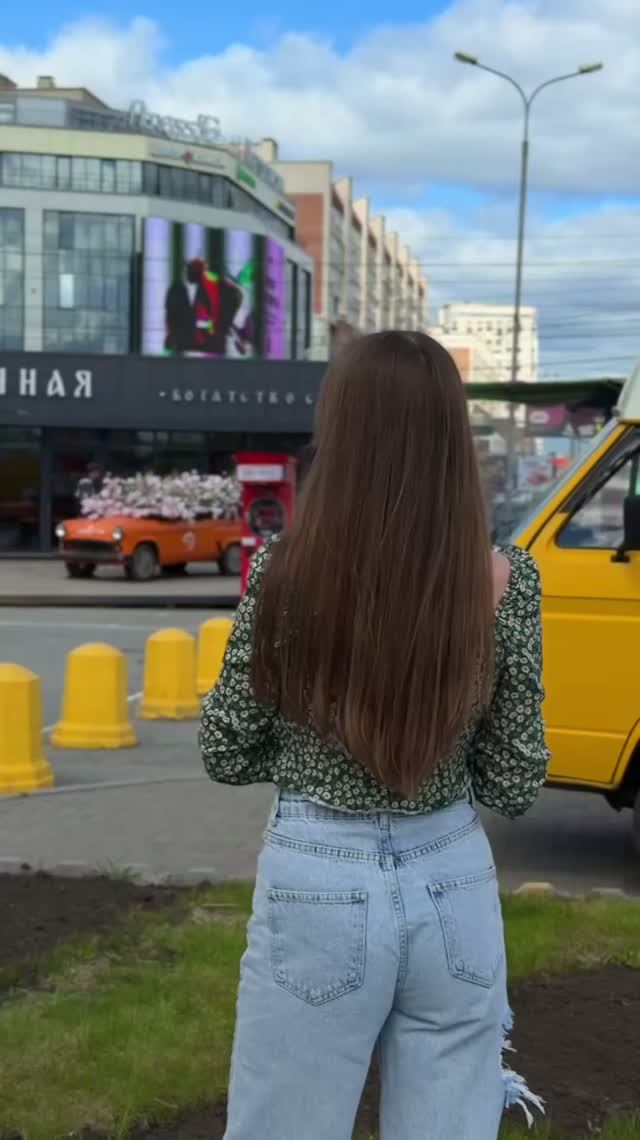 А вы знаете что запись экрана можно одновременно и озвучить?