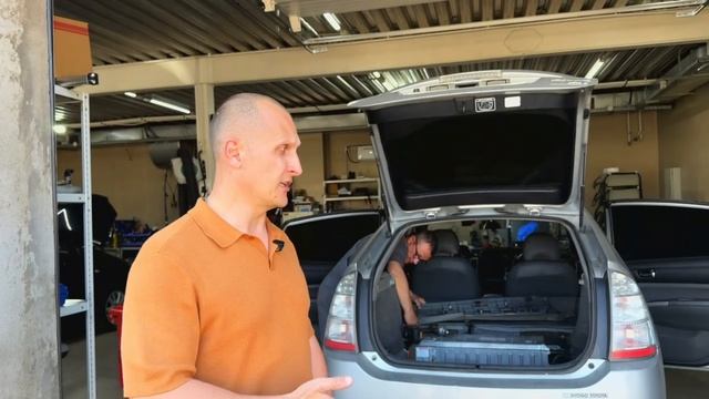 Toyota Prius 20 повышенное сопротивление ВВБ. Обслуживание контактов и системы охлаждения. Хабаровск