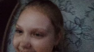 мы страдаем хернёй на камеру 

и делаем это очень и очень профессионально