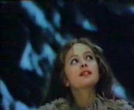 три орешка для золушки - в лесу смотреть онлайн