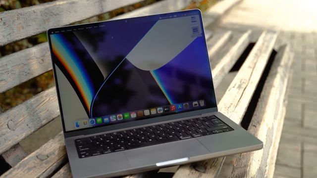 Macbook Pro 14 vs Macbook Pro 16 смотреть онлайн