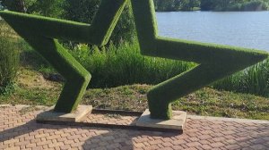 Прогулка с внуками - приятное удовольствие для деда !!!