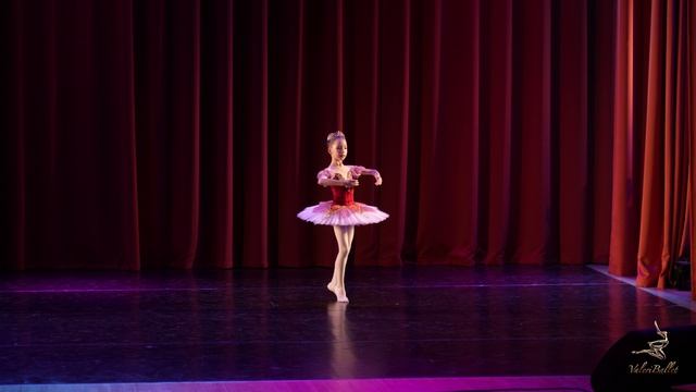 Вариация из балета Павильон Армиды - Отчетный концерт июнь 2026 ValeriBallet смотреть онлайн