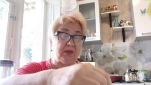 5 июля.На обед готовлю капусту.Пеку хлеб в микроволновке.