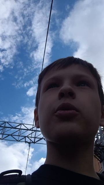 перед как сесть в поезд