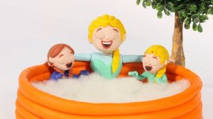 Младенцы едят только из бутылочки