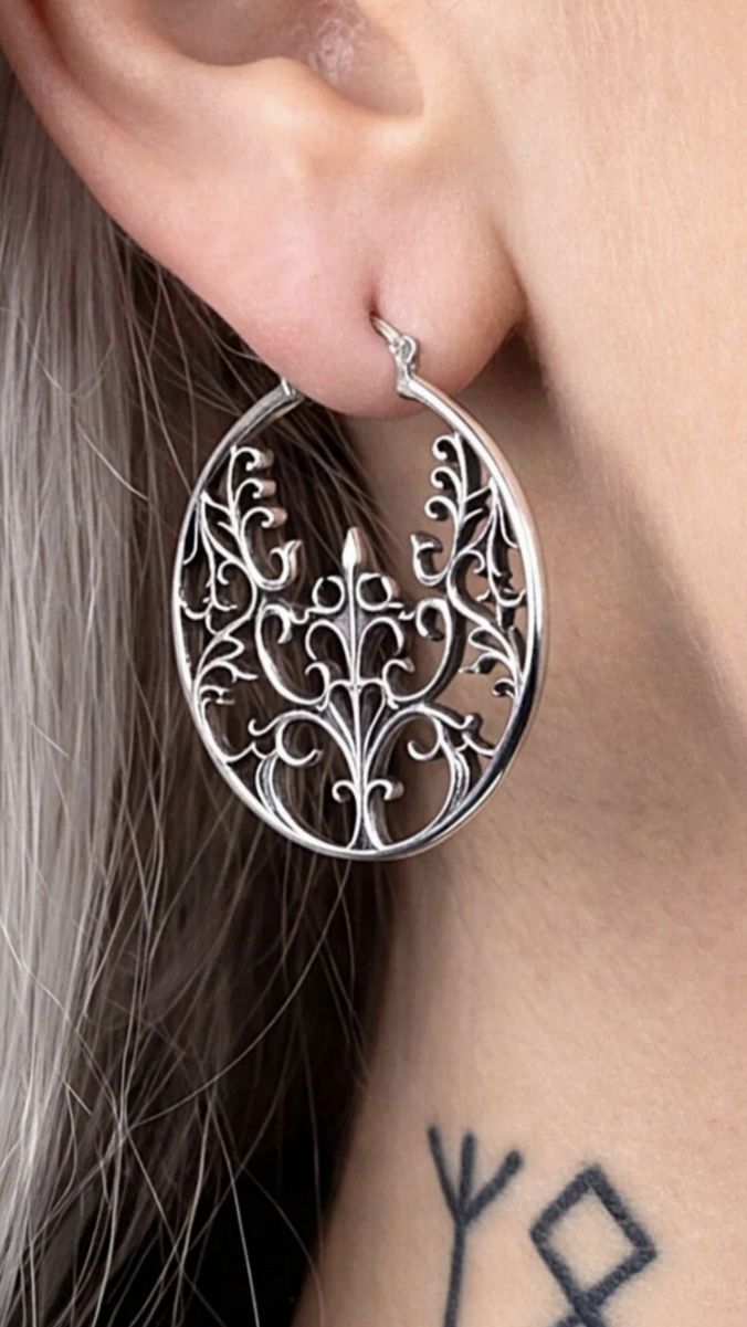 Круглые серьги-булавки "Мальтийская вязь" от StarfallShop