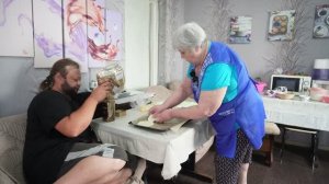 Стряпаем вместе с Галиной Мама-пенсионерка с раннего утра поставила тесто Вкусная дрожжевую выпечка