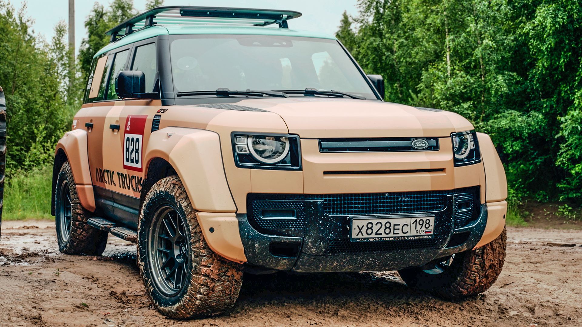 ПОЩУПАЛ DEFENDER ARCTIC TRUCKS И ОН НЕ ПЛОХ смотреть онлайн