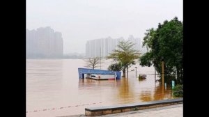 Север Китая уходит под воду после мощных ливней