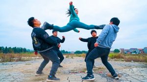 1 Girl vs 4 Guys — Her Flying Split Kick is INSANE! 😱🥋 Real-Life Action Movie!