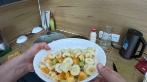 «Витаминная Бомба»: Вкуснейший фруктовый салат за 5 минут