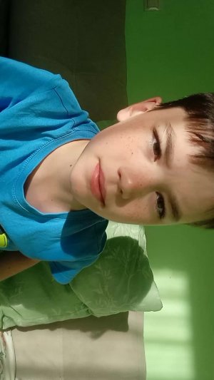 помогите пожалуйста набрать 100 подписчиков