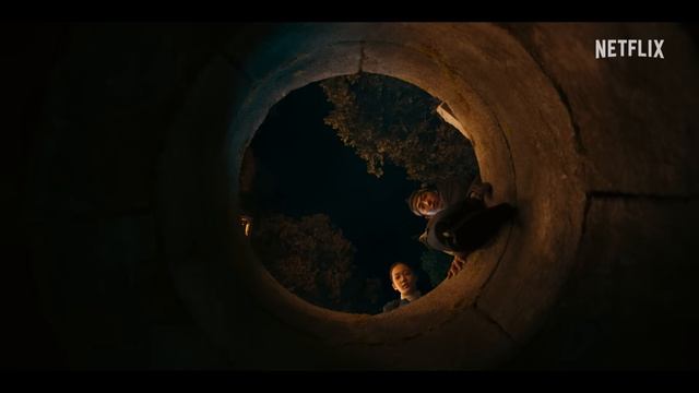 The East Palace ｜ Official Trailer ｜ Netflix смотреть онлайн