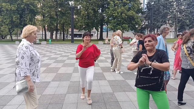 УСТА МЕДОВЫЕ ТАНЦЫ ХАРЬКОВ ИЮЛЬ 2026 смотреть онлайн