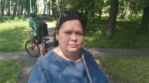 Наша прогулка и вы с нами/Общаемся/Зашла в светофор/ Купила форельку/Максим  рассказывает про лагерь