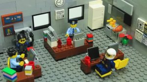 Lego Поймали воришку при попытки ограбить банк Лего! 💥