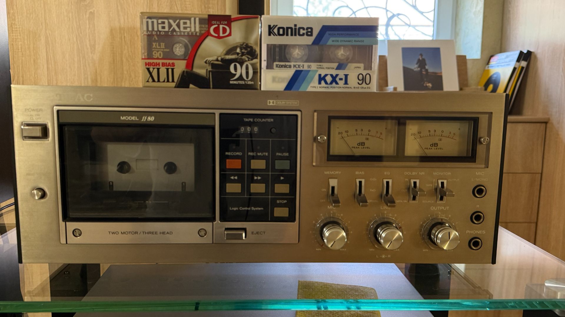 Teac FF-80 (A-800 EU) после ремонта и профилактики смотреть онлайн