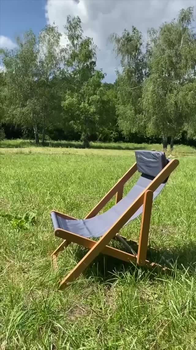 Лежаки и шезлонги
