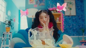 YooA - Selfish (MV)