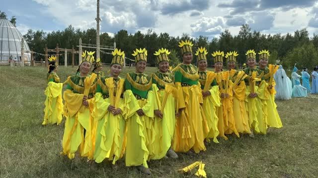 Фото и клипы с педярмарки | Николай Артемьев
