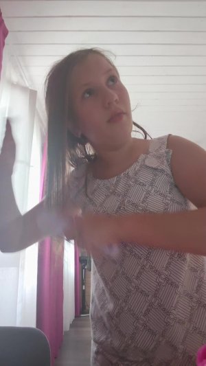 плачу и рассказываю