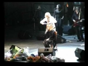 А. Пугачева + С.Зверев, 2005, «Снежный мальчик»