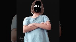 УРА АВТОР НАКОНЕЦ-ТО НЕ В ЗЕЛЁНОЙ ФУТБОЛКЕ