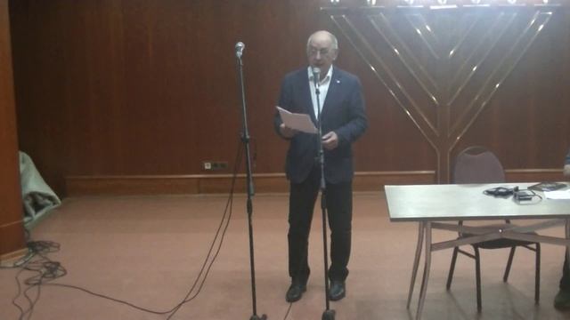 40. Юрий Викторов