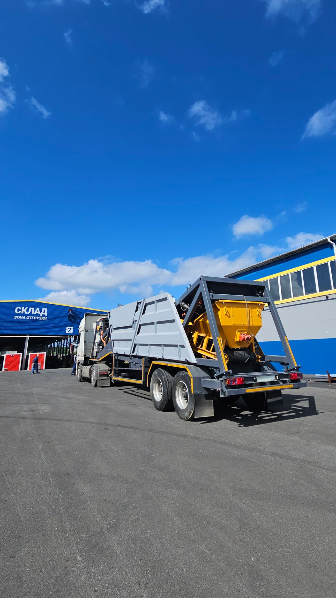 Отгрузили мобильный бетонный завод QUICK BETON TWIN AUTO-35 на шасси