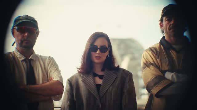 Bag Raiders — Break My Heart feat. Meg Mac (Official Music Video) [Broken Head Records] смотреть онлайн