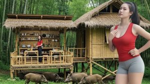 Таймлапс. Девушка строит дом в лесу из бамбука, от начала до конца.