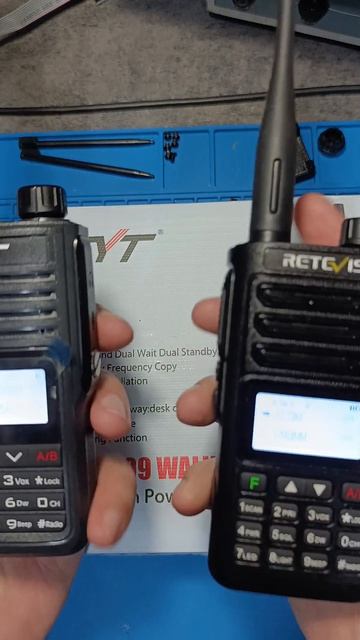 Неожиданная посылка-подарок от зрителя #hamradio #tyt #thuv99 #Retevis #ra89 смотреть онлайн