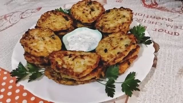 Любаша Губарева - НЕРЕАЛЬНО ВКУСНЫЕ КАБАЧКОВЫЕ ОЛАДЬИ! 🤤👍 НЕЖНЫЕ И ОЧЕНЬ ВКУСНЫЕ! 🤗