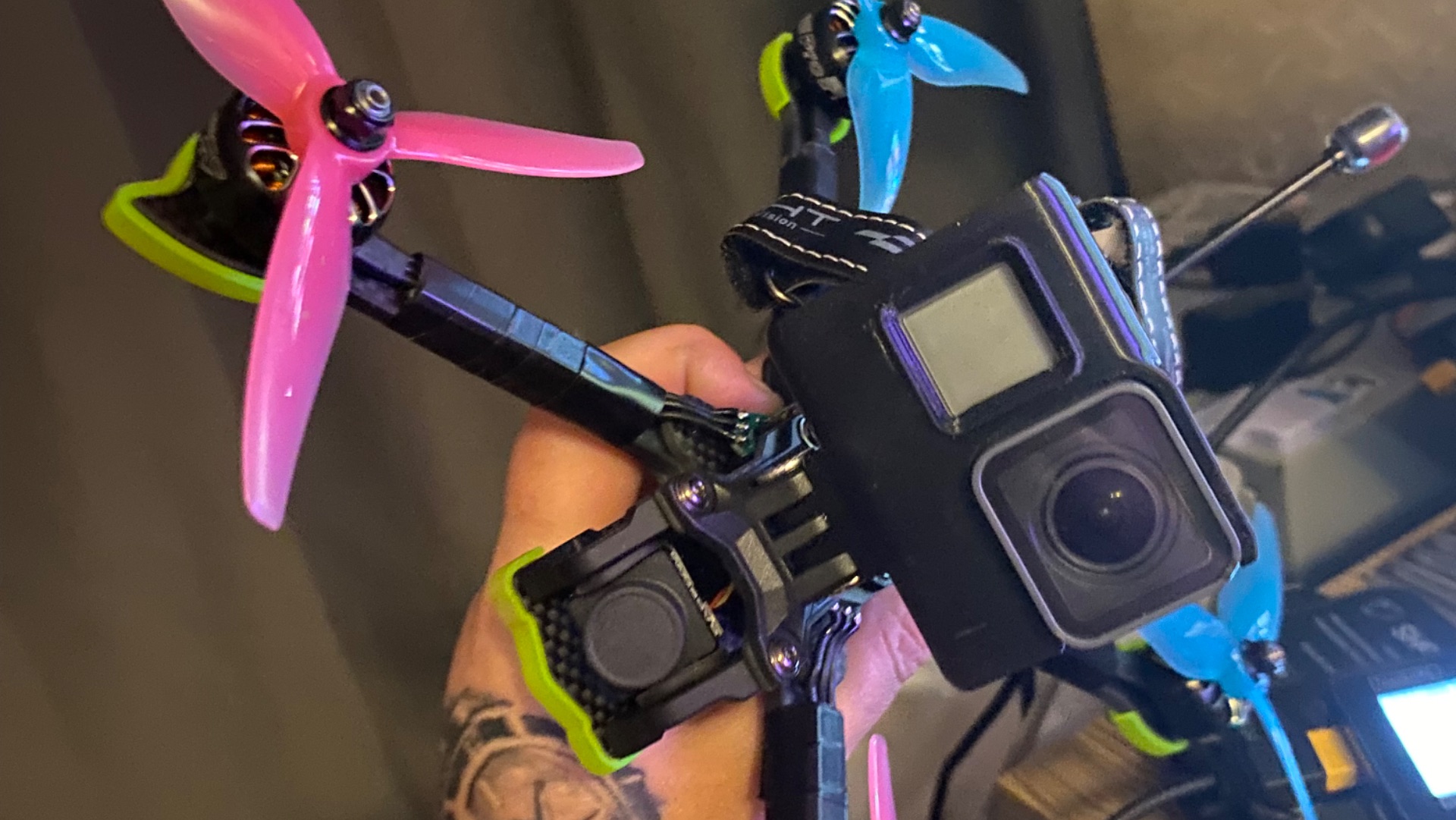 Apex5+gopro6+gyro смотреть онлайн
