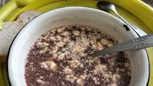 Мукбанг борщ и картофельное пюре с сосисками