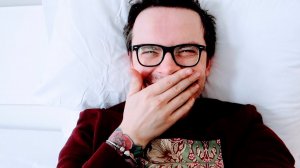 ДЕНЬ 94. ПРОСПАЛ И ОПОЗДАЛ НА САМОЛЕТ. ДРАМА С ПЕРЕЛЕТОМ. НОВАЯ РУБРИКА НА КАНАЛЕ