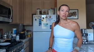 Кристина Мотиватор -  ТЕТЯ ЛЕНА САМА НАЗНАЧИЛА СУММУ ПОДАРКА