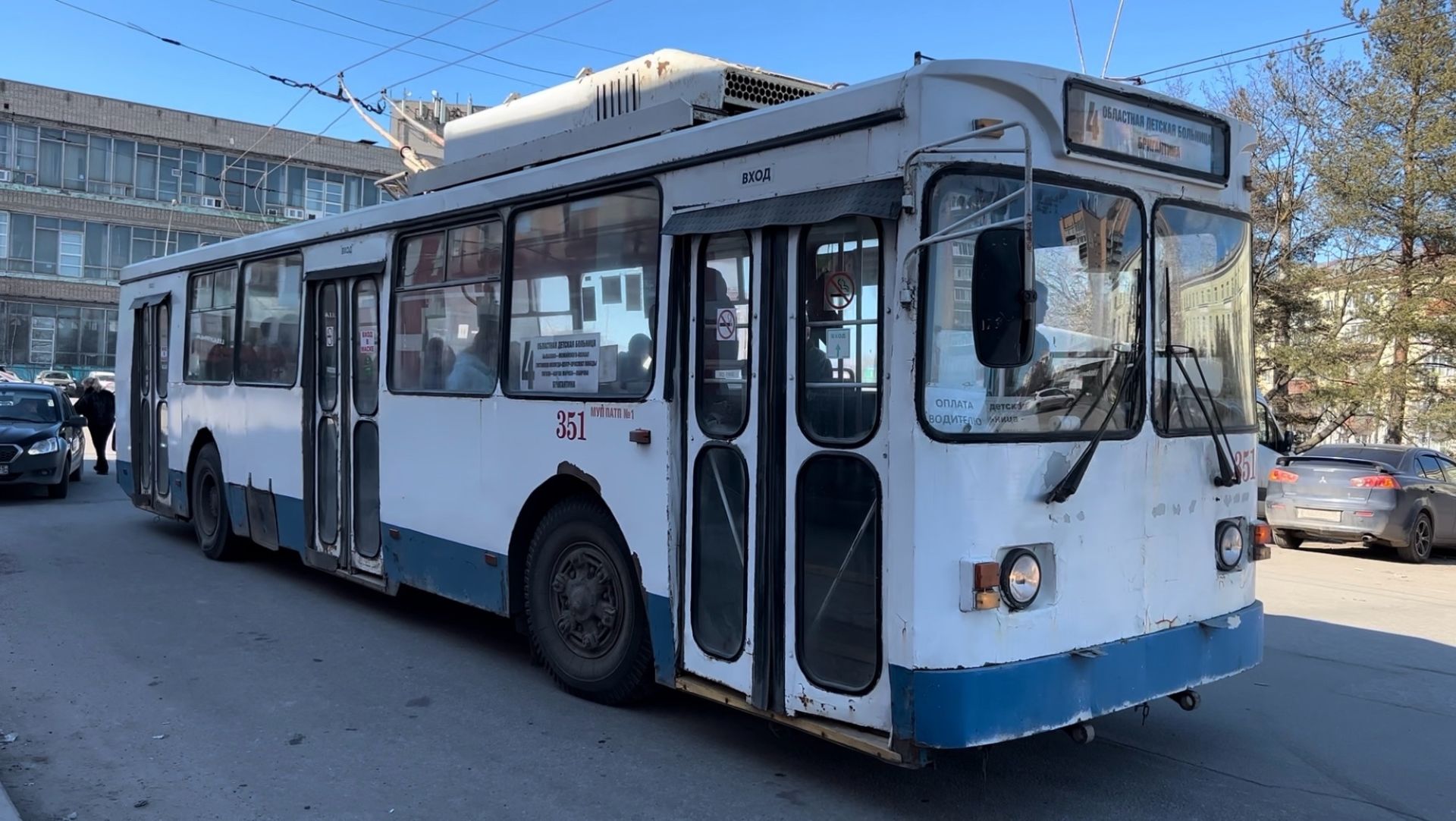 История! Поездка на троллейбусе ЗиУ682ГМ1 351 в Вологде апрель 2022 года
